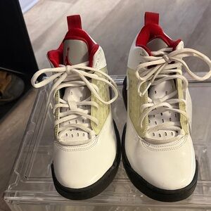 Nike Jordan Maxin 200 Red and White Sneakers